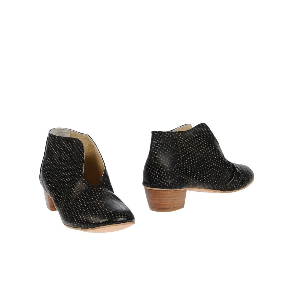 Kudeta italian leather booties 36